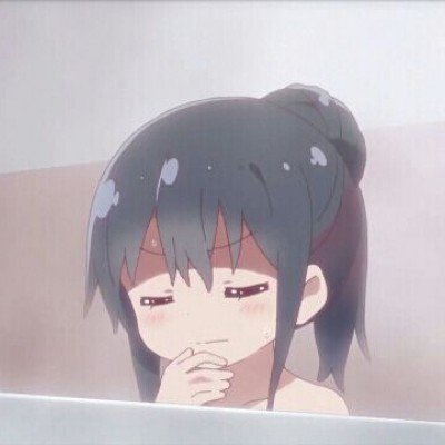 蓝盈莹和妈妈共用一张脸